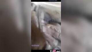 Số hưởng, Được cô bạn thân lén bú cu giữa lớp với trên xe buýt