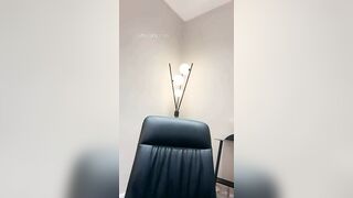Gái xinh livetream thủ dâm show lồn P2