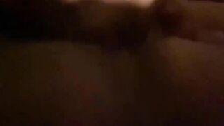 Đông Mỹ Linh lộ clip sex bú cu trai cực sướng