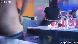 Thác loạn Karaoke (st)