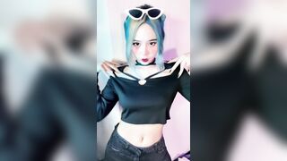 Sammy Đào lột đồ
