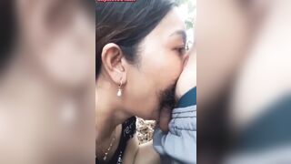 Giữa trưa đưa chị hàng xóm ra vườn vắng nhờ bà bú cu