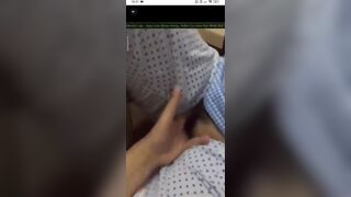 Lén móc lồn con bạn thân trong quán trà sữa bị chủ quán phát hiện