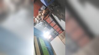 [ 8 ] | Quay lén cặp đùi chị bán gà rán | #1