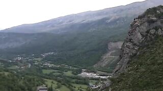 Public leo núi