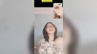Lại Thêm Một Em Học Sinh 2k8 Kính Cận Dâm Dục Mới Nhú Chat Sex