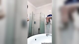 Đi đá phò còn quay lén 2