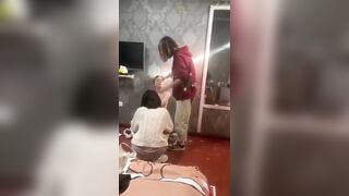 Lại Là Bắt Nạt! Đánh Ghen Thì Không Nói! Mà Bắt Nạt Thì Lên Án Nhá!!!!