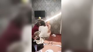 Lại Là Bắt Nạt! Đánh Ghen Thì Không Nói! Mà Bắt Nạt Thì Lên Án Nhá!!!!