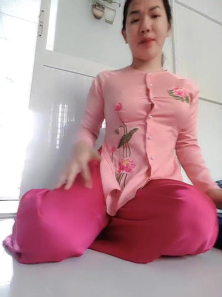 Trúc ladyboy 1