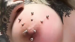 Xỏ Khuyên Zú Như Zị Đúng Chất Dân Chơi Đó Gái!  Girl Xăm Trổ Tìm Boy Phố!