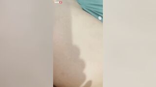 Ở trung trọ với con bạn ko thích mặc quần lót nên ngày nào cx đc địt