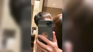 Địt em học sinh lớp dưới trong nhà vệ sinh trường hàng ngon v