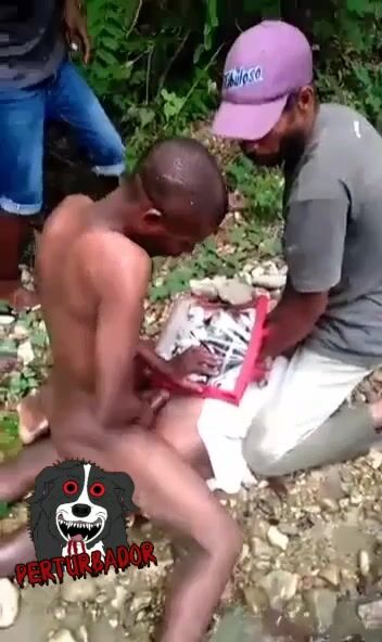 Hiếp dâm du khách