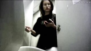 Quay lén toilet vp4
