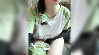 Em Gái Live Show Hàng Thủ Dâm Phần 2