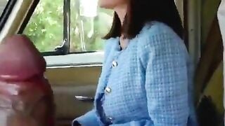 Thanh Niên Cặc khổng lồ sục ko đóng kính xe bị cj gái vào sục hộ