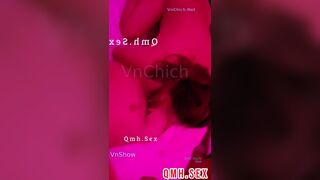 Thanh niên tội nghiệp bị 2 bà chị máy bay siêu dâm đãng vắt cực khô