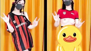 Nhảy tiktok 4
