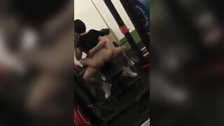 Cho vợ đi tập gym lúc về lồn toàn tinh bảo sao chán chồng