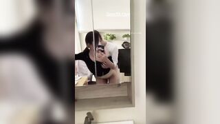 Bí Mật Giữa Em Người Yêu Và Thằng Bạn Thân Bạn Trai 2