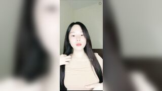Idol live emtenlayeu cực xinh siêu múp
