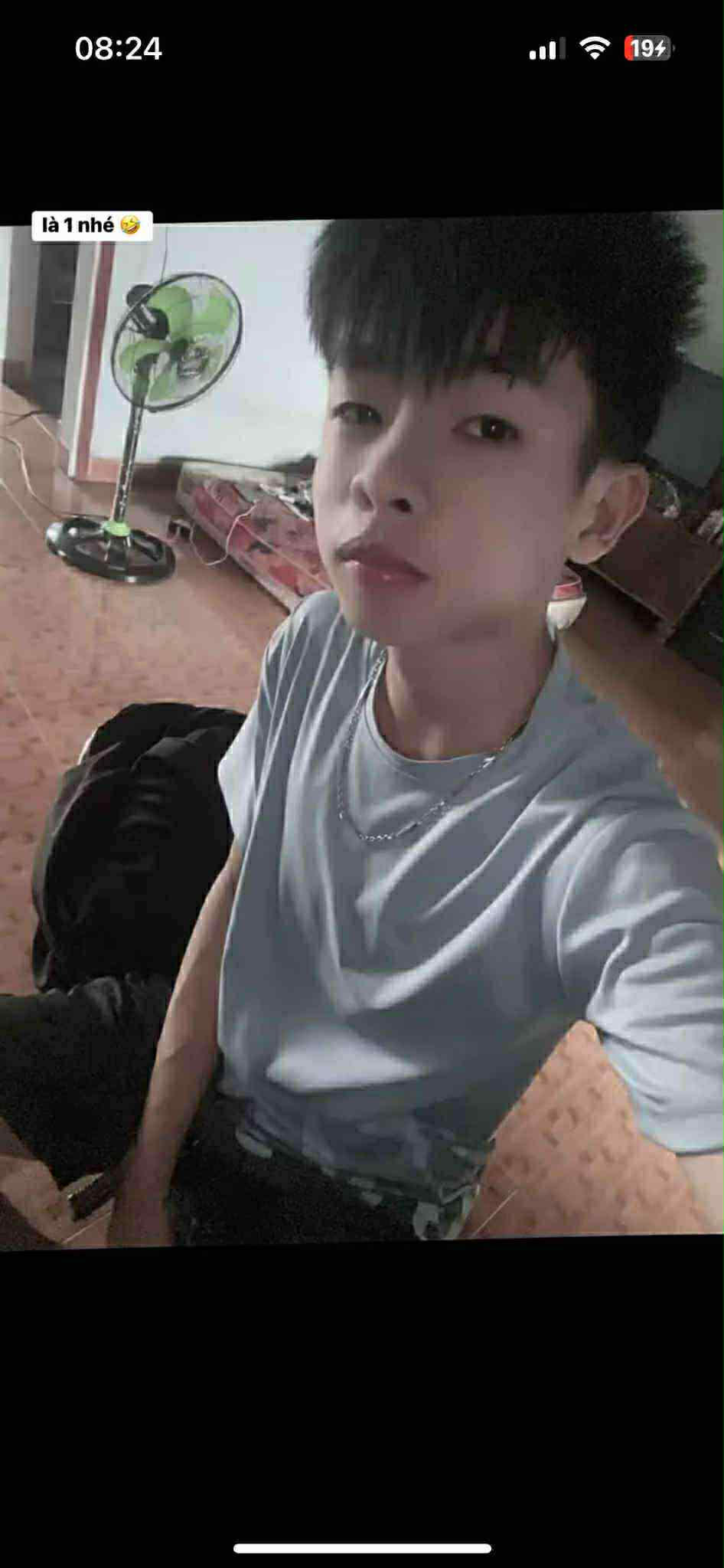 hưng nguyễn sục cu gửi gạ thông lỗ đít hot boy trong lớp