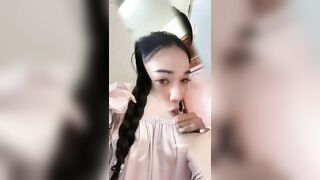 mẹ chiều hư con. cực đã