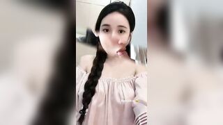 mẹ chiều hư con. cực đã