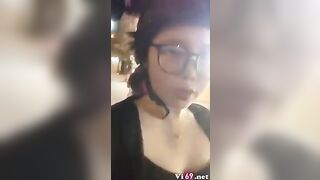 Đưa em đi dạo và bãi đáp là nhà nghỉ với câu nói quen thuộc anh không quay mặt em đâu