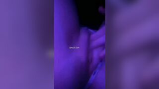 Clip Sex Em Muốn Đụ Mà Anh Không Có Ở Đây