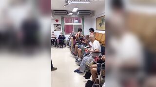 Thác loạn cùng các ông trong viện dưỡng lão nhìn dâm loạn vl