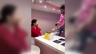 Cách biến một nhà hàng thành nhà thổ
