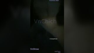 MMlive gachich (Eria2004) nứng lồn không mặc đồ lót lái ô tô tìm người lạ để gạ chịch 2