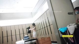 Quay Lén Học Sinh 2k8 Thay Đồ