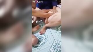 Nhậu say, Cho thg 2 cốt bú lồn bú vú vợ mk bắt vợ rên