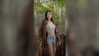Top 1 girl phố hạ lưu idol của ae nào đây lộ clip rồi kìa
