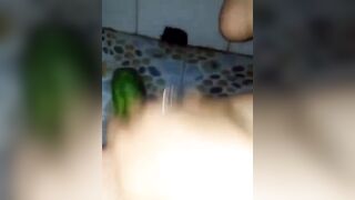 Em nứng mà hỏi hoài