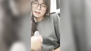 Con Nhỏ Nì Dăm Zị!