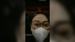 Em idol QQLive HL Yuna9x không mặc quần lót ra ngoài công viên gạ chịch anh bảo vệ