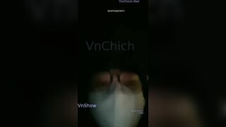 Em idol QQLive HL Yuna9x không mặc quần lót ra ngoài công viên gạ chịch anh bảo vệ