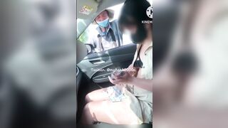 GÁI DÂM VÀ CHÚ BÁN VÉ SỐ MAY MẮN