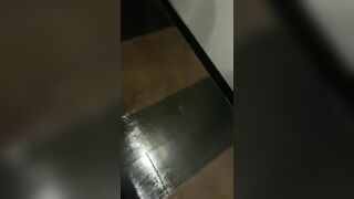 Gạ Mãi Con Bạn Thân Mới Cho Đụ Không Bao Cái Lồn Non Tơ Không Lông