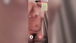 Call video chat sex xem bà chị banh lồn khoe