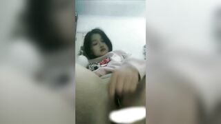 Nhìn bé nhi dễ thương quá