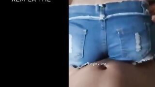 Full clip rủ teen học sinh đi public dù ko dám cởi quần sợ bị phát hiện