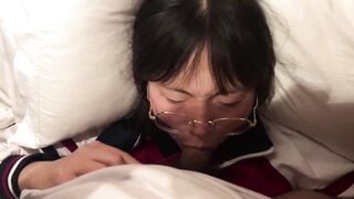 Phá trinh con riêng của vợ trong khách sạn nhìn e vừa bú vừa khóc thấy thương mà nứng