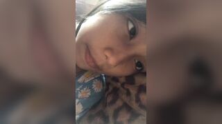 nhìn mún liếm l