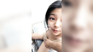 Nhỏ em họ ngây thơ qua nhà chơi bị a trai gạ chịch p1