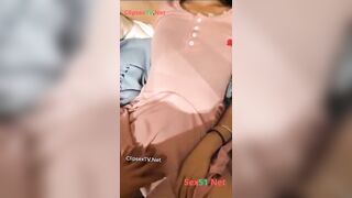 Lén bóp vú hít hà con bạn thân đang ngủ, Xong djt e nó sướng vl